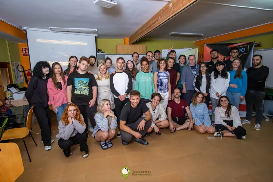 Young Fact-Checking Experts — Spain Exchange — activity photograph
